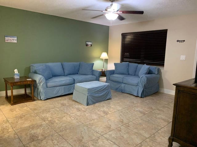 801 Hummingbird Way 201, North Palm Beach, FL 33408