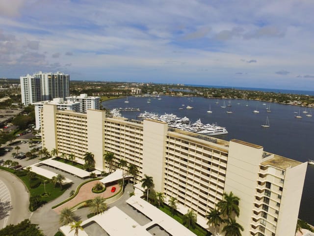 132 Lakeshore Drive 718, North Palm Beach, FL 33408