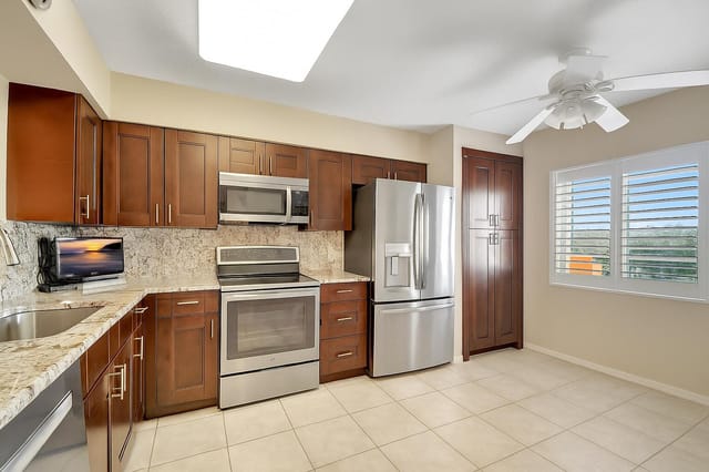 12560 Majesty Circle 401, Boynton Beach, FL 33437