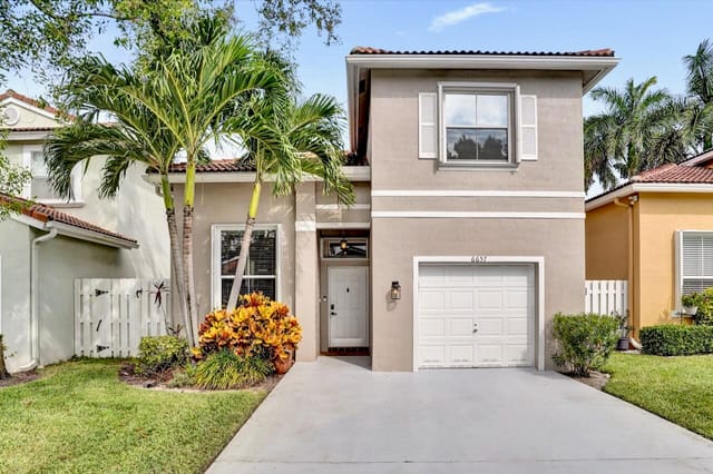 6657 Green Island Circle, Lake Worth, FL 33463