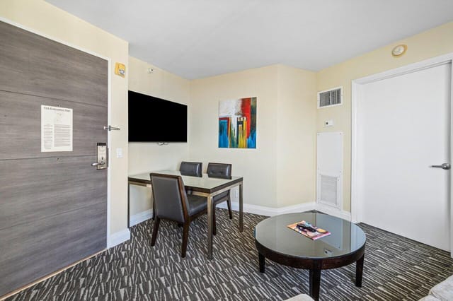 005-2670EastSunriseBoulevard-FortLauderd