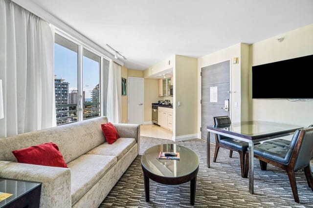 006-2670EastSunriseBoulevard-FortLauderd