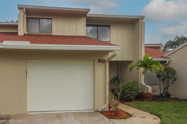 1679 SW Crossing Circle, Palm City, FL 34990