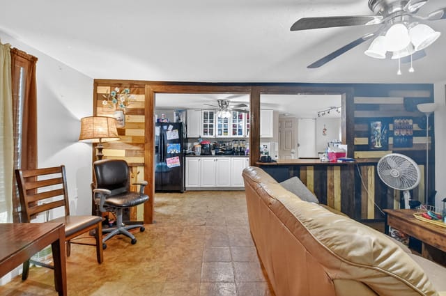 1079 Highview Road, Lake Worth, FL 33462