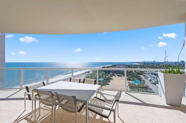 2700 N Ocean Drive 1604a, Singer Island, FL 33404