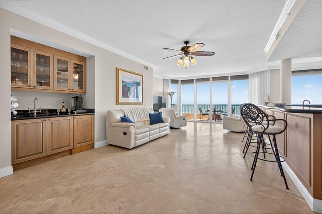 700 Ocean Royale Way PH3