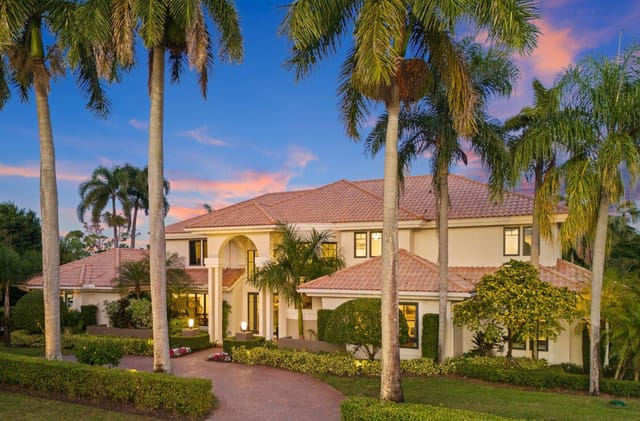 10438 Prestwick Road, Boynton Beach, FL 33436