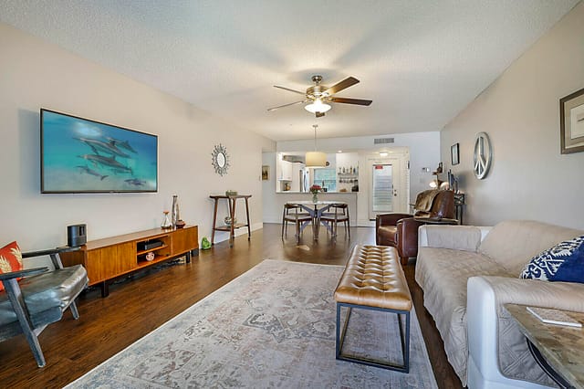 06_14873_Cumberland_Drive_Unit_202_6_mls