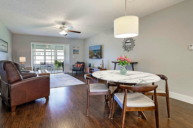 08_14873_Cumberland_Drive_Unit_202_8_mls