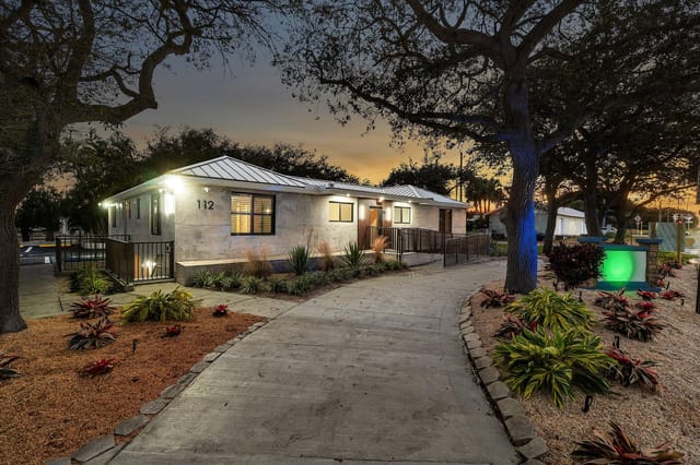 040-112Southeast10thStreet-DelrayBeach-F