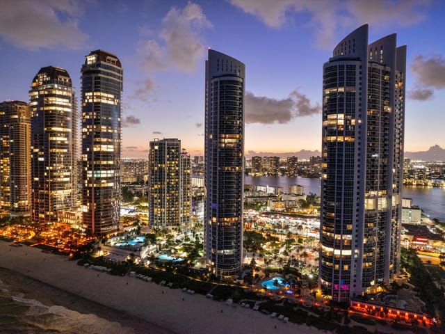 18101 Collins Avenue 401, Sunny Isles Beach, FL 33160