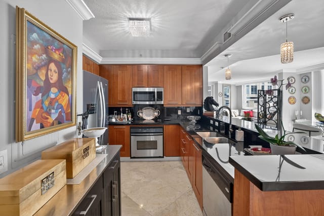 Kitchen 2