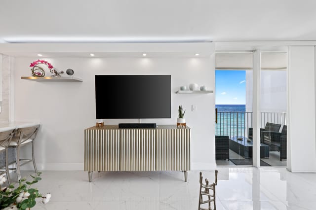 3580 S Ocean 6d Boulevard 6d, South Palm Beach, FL 33480