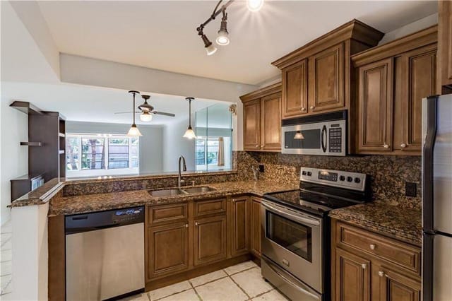 2800 Fiore Way 2060, Delray Beach, FL 33445