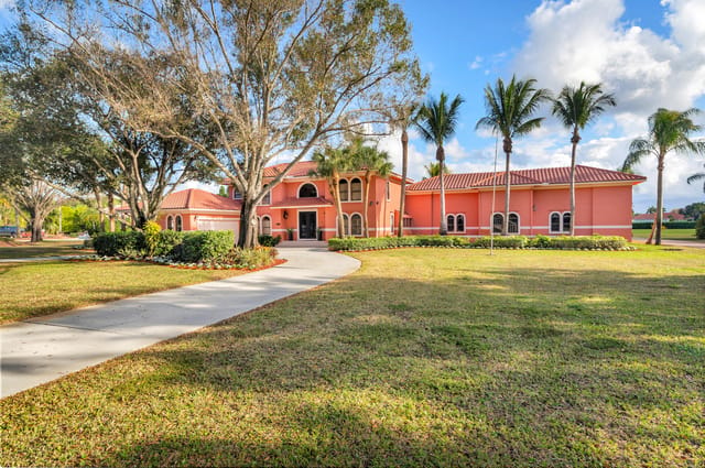 15580 Bellanca Lane, Wellington, FL 33414