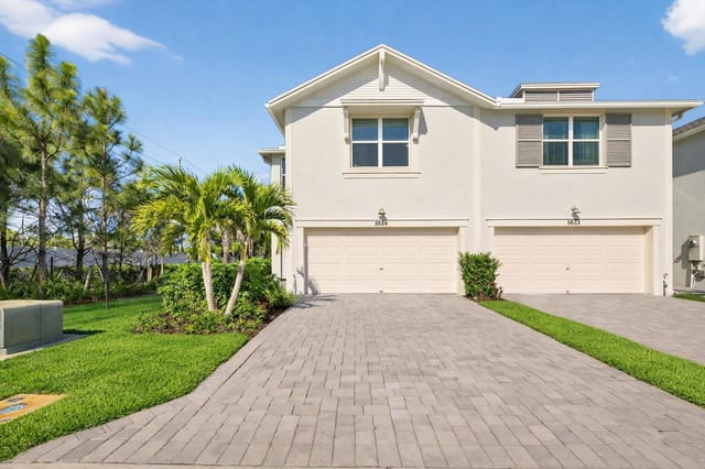 5624 SE Edgewater Circle, Stuart, FL 34997