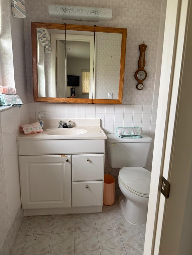 Bathroom 2