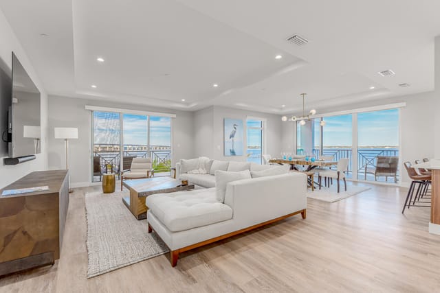 41 SW Seminole St Unit 306, Stuart, FL 3