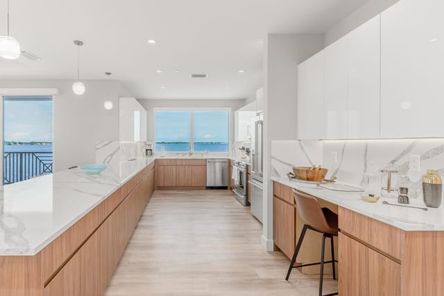 41 SW Seminole St Unit 306, Stuart, FL 3