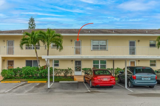 2950 SE Ocean Boulevard 126-6, Stuart, FL 34996