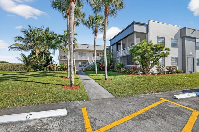 743 Burgundy P, Delray Beach, FL 33484