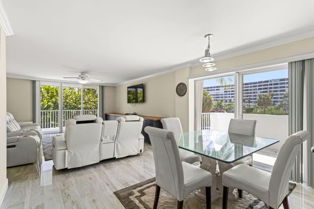 3580 S Ocean Boulevard 2a, South Palm Beach, FL 33480