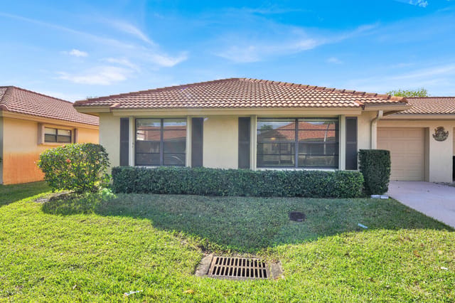 4500 Pandana Tree Road A, Boynton Beach, FL 33436