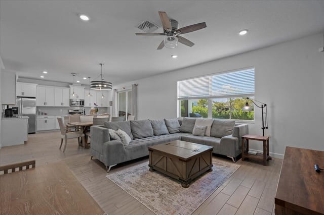 1367 Arrowhead Point Road, The Acreage, FL 33470