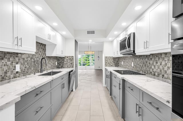 1703 Andros Isle G4, Coconut Creek, FL 33066