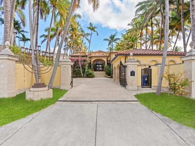 555 Ocean Boulevard, Golden Beach, FL 33160