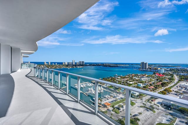 220 Lake Shore Drive 2411, Lake Park, FL 33403