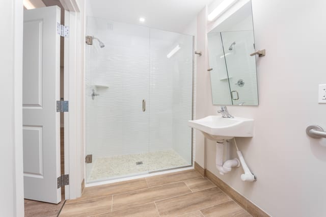 41 SW Seminole Street #211-9