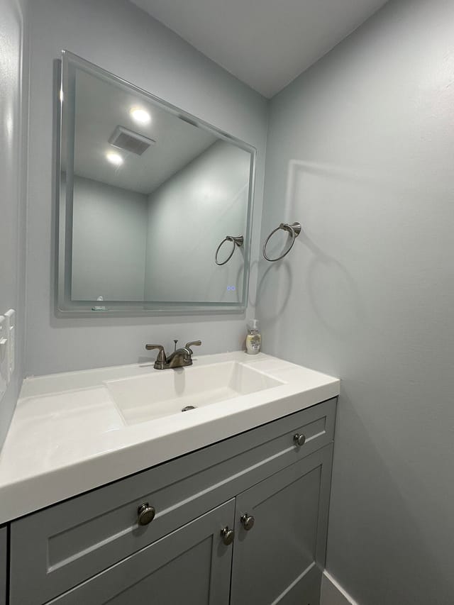 HalfBath_1394 copy
