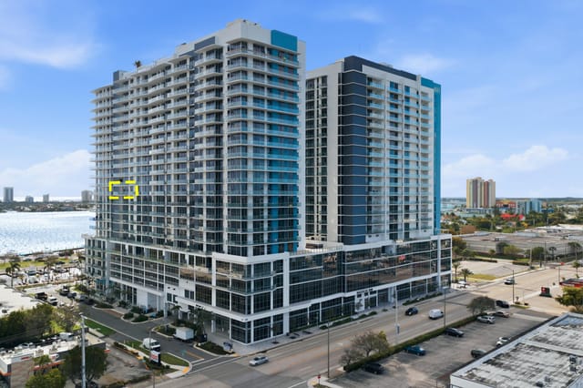 220 Lake Shore Drive 1205, Lake Park, FL 33403