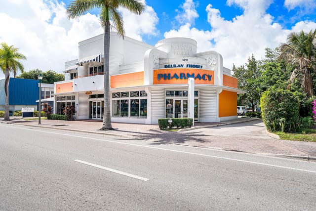 124 NE 5th Avenue, Delray Beach, FL