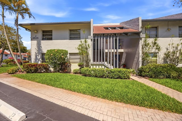 6525 S Oriole Boulevard, Delray Beach, FL 33446