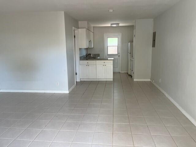 1129 NE 17th Terrace 4, Fort Lauderdale, FL 33304