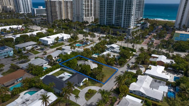 1260 N Harbor Drive, Singer Island, FL 33404