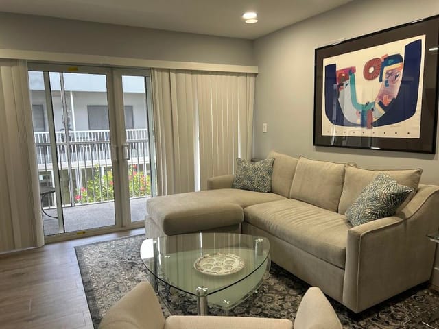 87 Piedmont B, Delray Beach, FL 33484