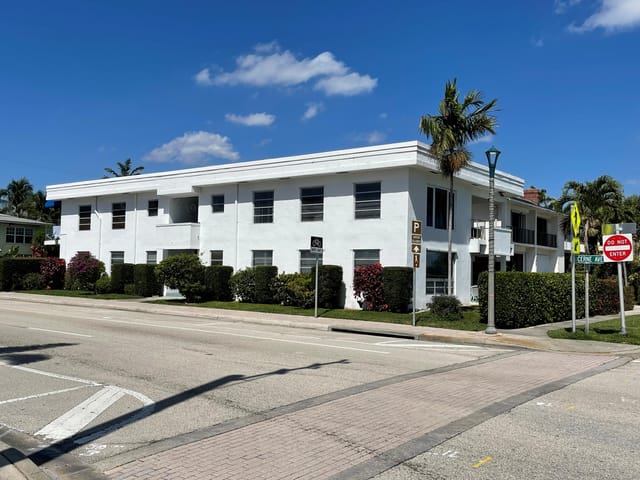 6 Lucerne Avenue 3, Lake Worth Beach, FL 33460