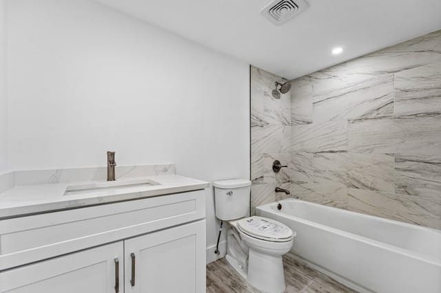 017-7192HuntingtonLane-DelrayBeach-FL-33