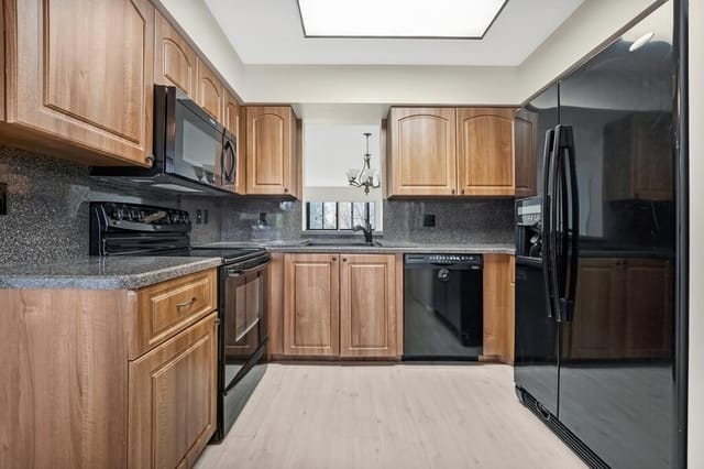 7286 Huntington Lane 405, Delray Beach, FL 33446