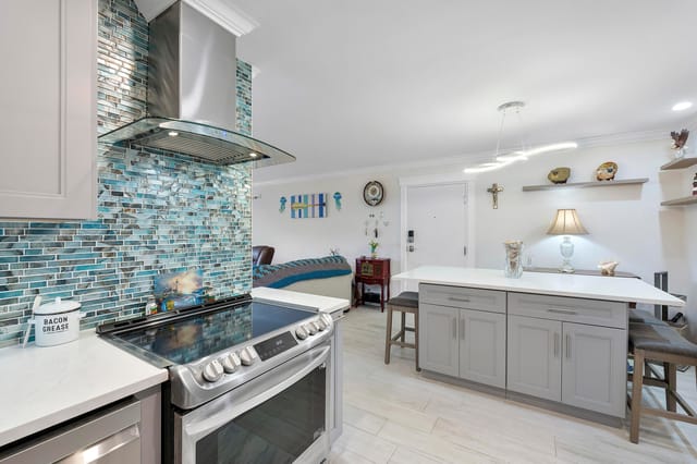 6517 Bay Club Dr unit 4_028