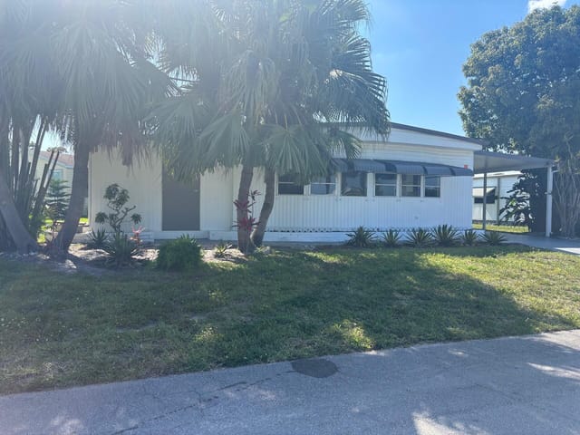 6445 Cypress Lane 377, Atlantis, FL 33462
