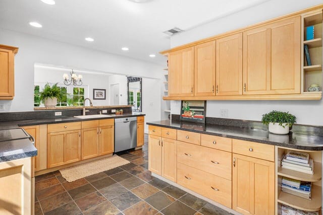 012-249Northeast15thStreet-DelrayBeach-F
