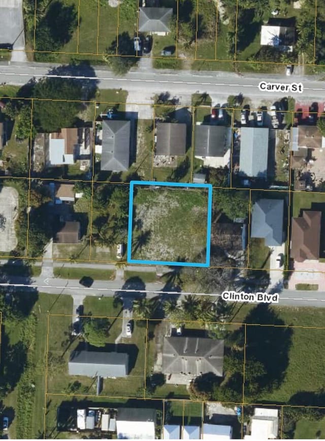 4599 Clinton Boulevard, Kenwood Estates, FL 33463