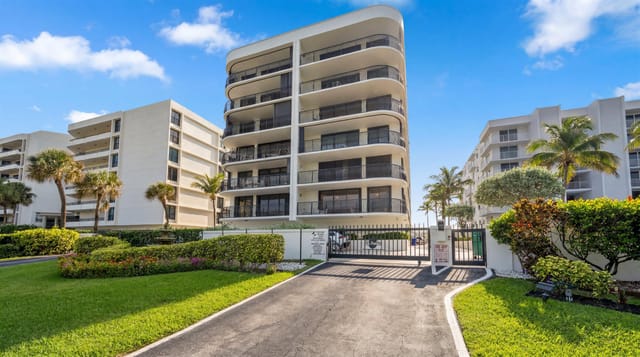 4000 South Ocean Blvd