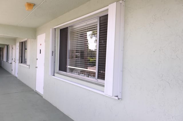 3400 Springdale Boulevard 214, Palm Springs, FL 33461