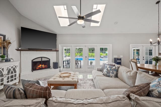 13275 Garwood Court
