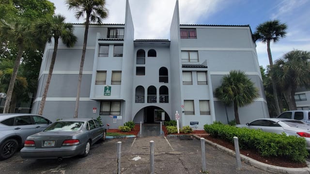 1950 N Congress Avenue 206, West Palm Beach, FL 33401